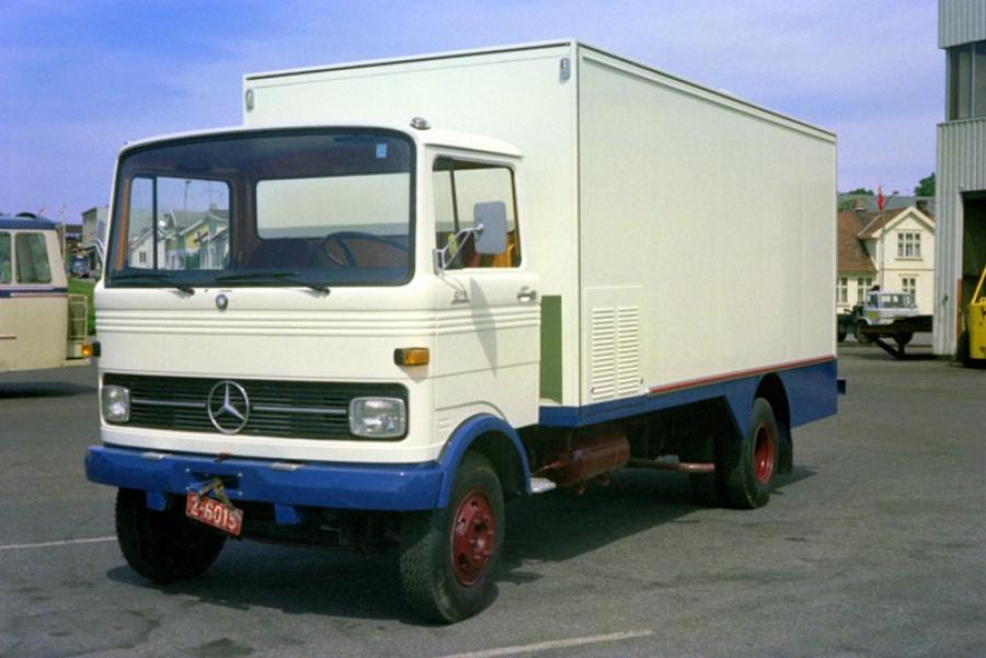  Mercedes-Benz LP 913 VBK 1974 года  (фото 7 из 7)